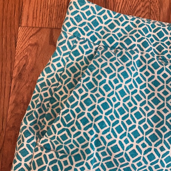 Loft Linen Blend Shorts Teal Geometric Pattern - Picture 5 of 9